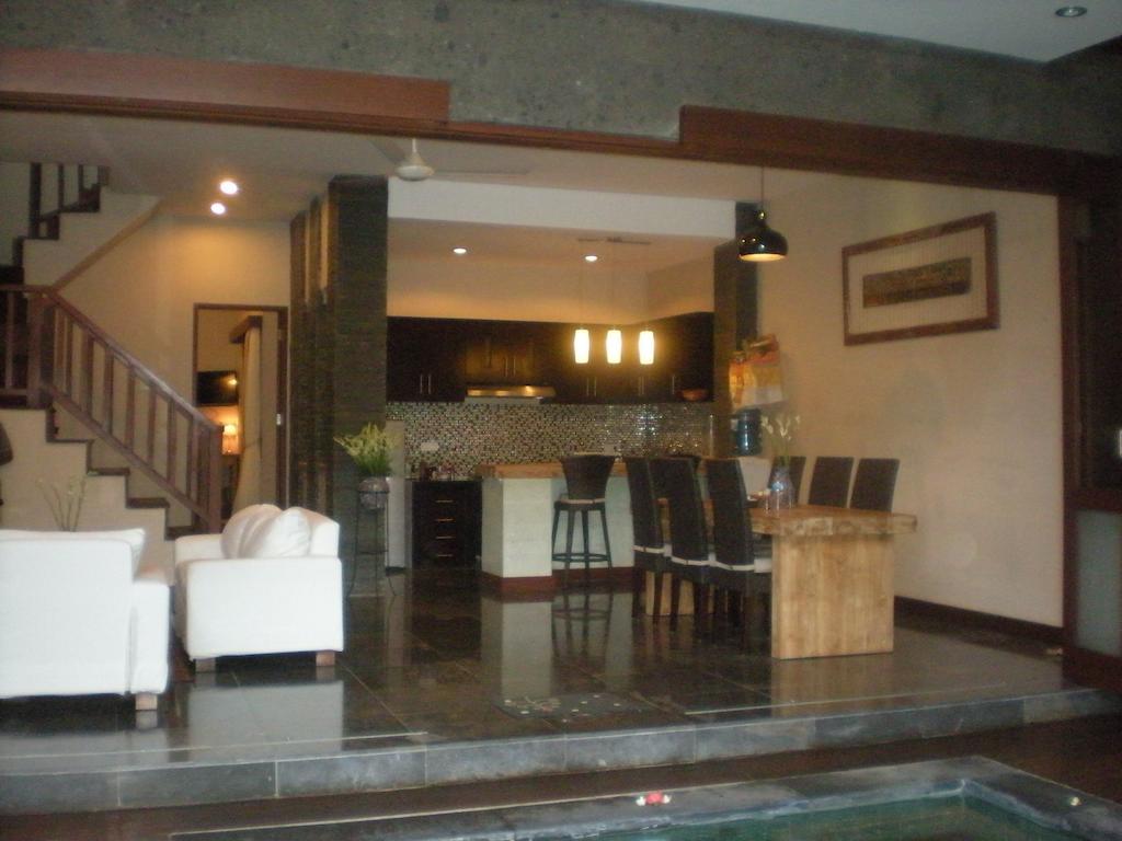 Harum Sari Ubud Private Villa מראה חיצוני תמונה