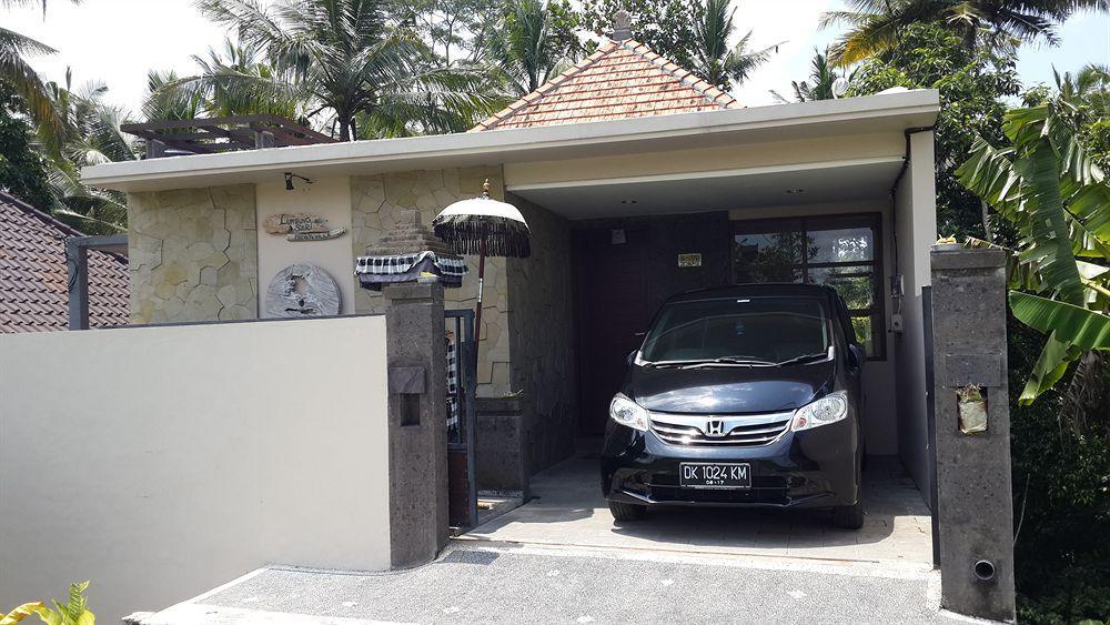 Harum Sari Ubud Private Villa מראה חיצוני תמונה