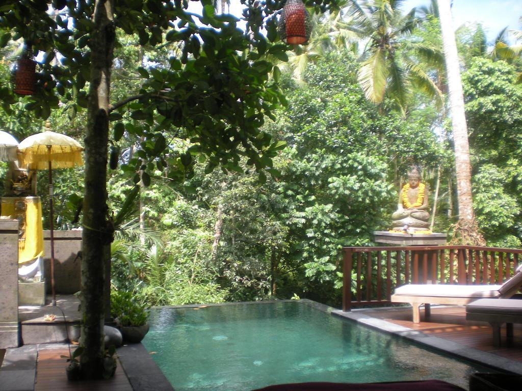 Harum Sari Ubud Private Villa מראה חיצוני תמונה