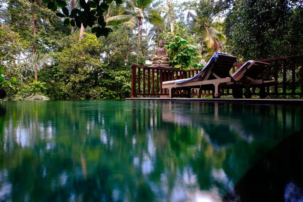Harum Sari Ubud Private Villa מראה חיצוני תמונה